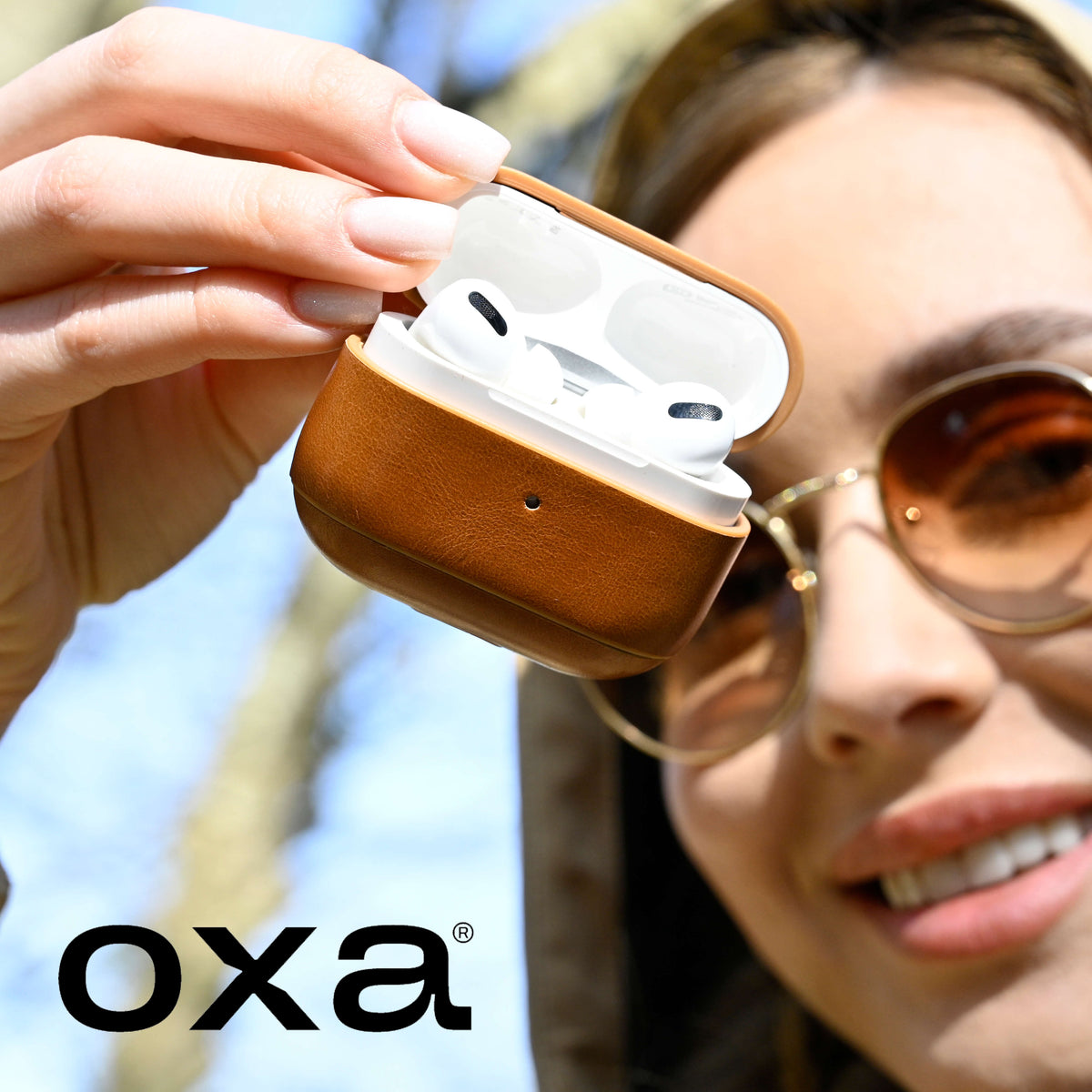 Leather Apple AirPods Pro Case - Strap