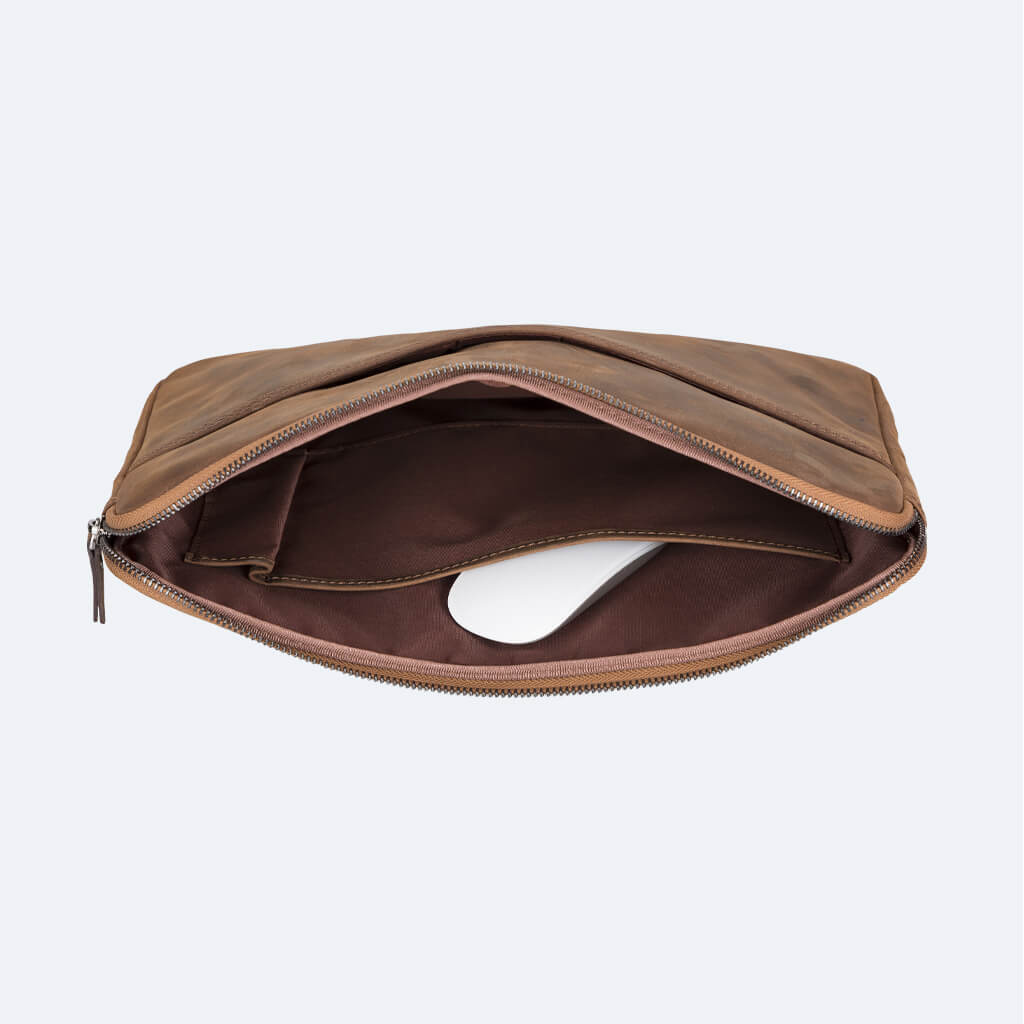 Leather iPad & Laptop Bag - Classic
