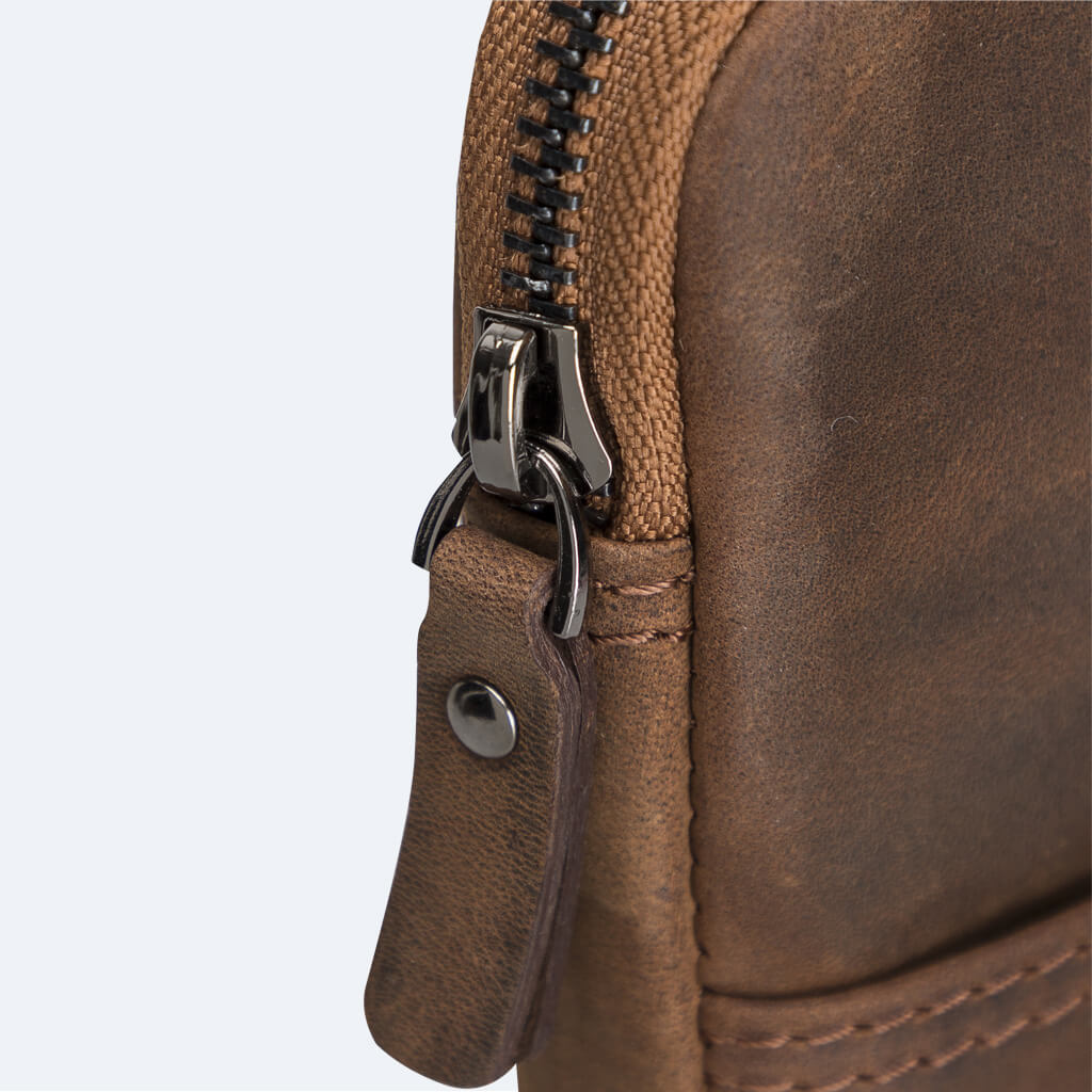 Leather iPad & Laptop Bag - Classic
