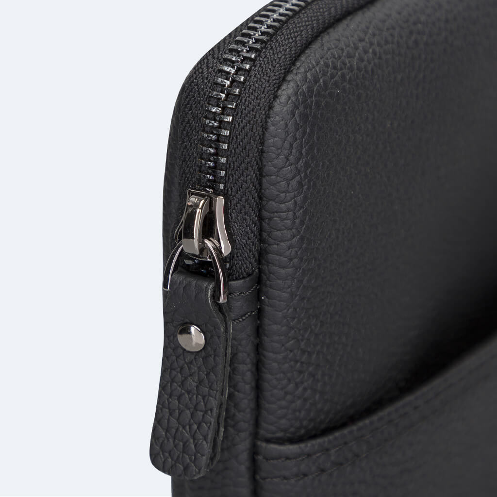 Leather iPad & Laptop Bag - Classic
