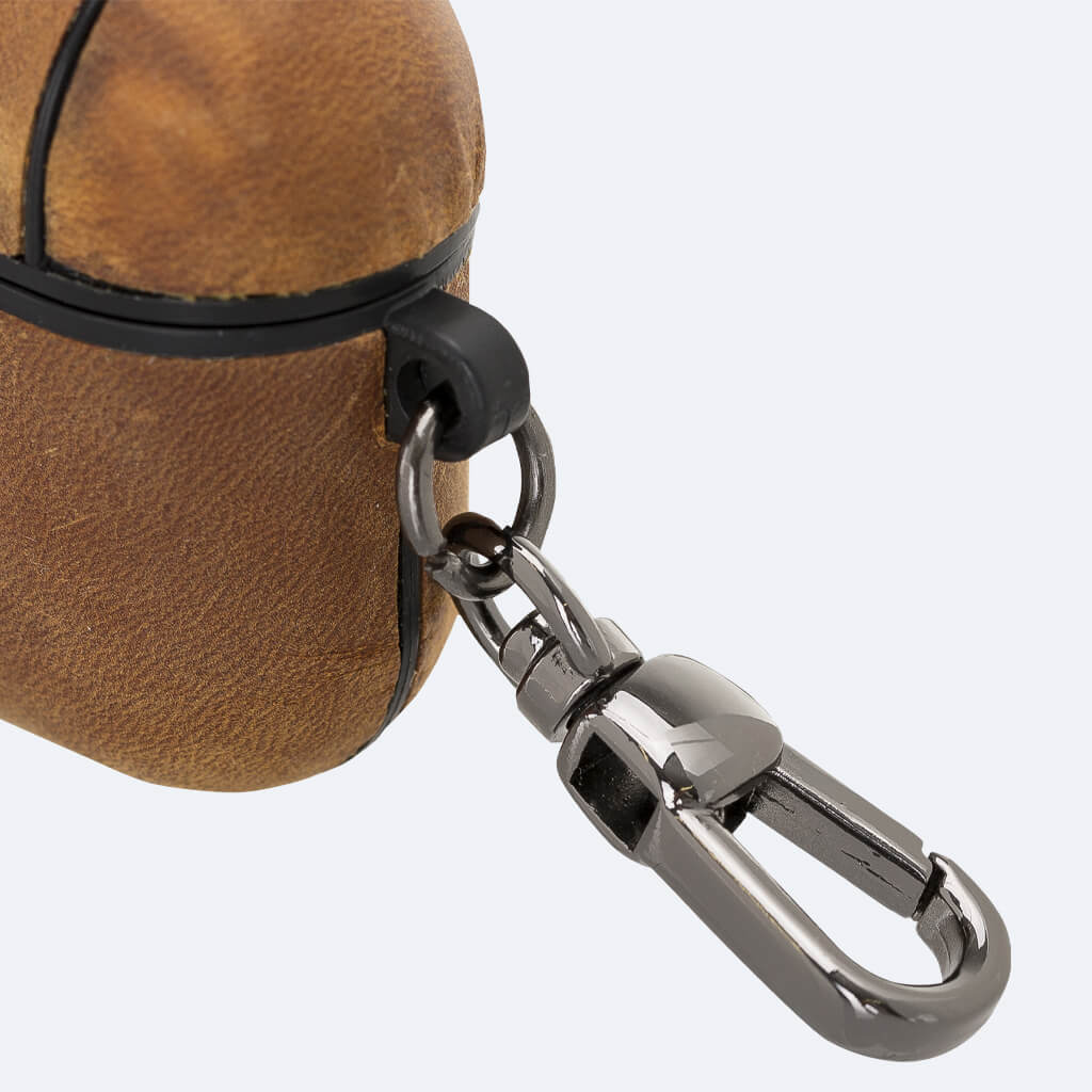 Leather Airpods Pro Case with Hook | Oxa Leather 14