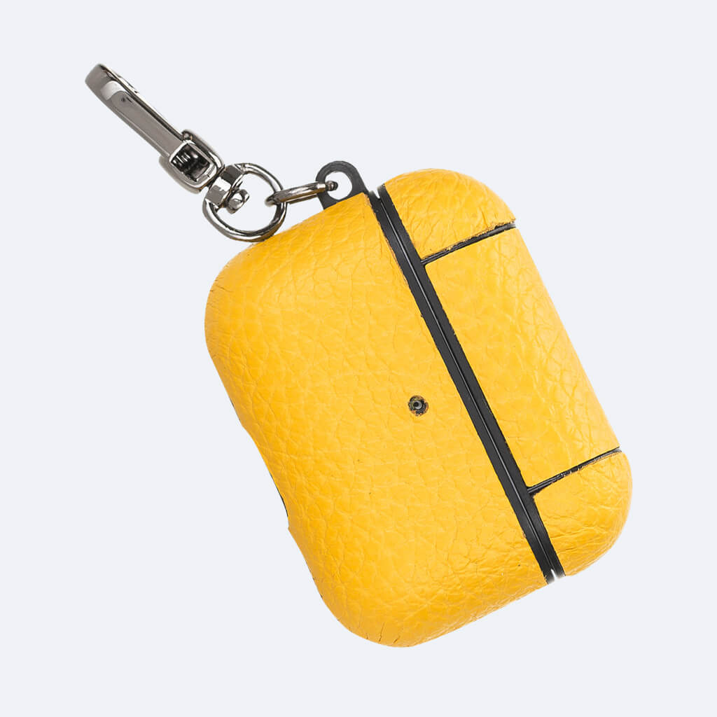 Leather Airpods Pro Case with Hook | Oxa Leather 33